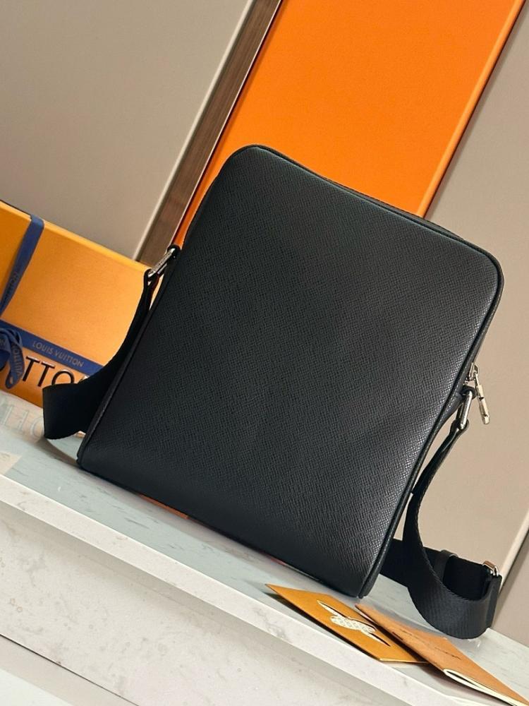 Stylish Premium Leather Shoulder Bag 21x25x4cm