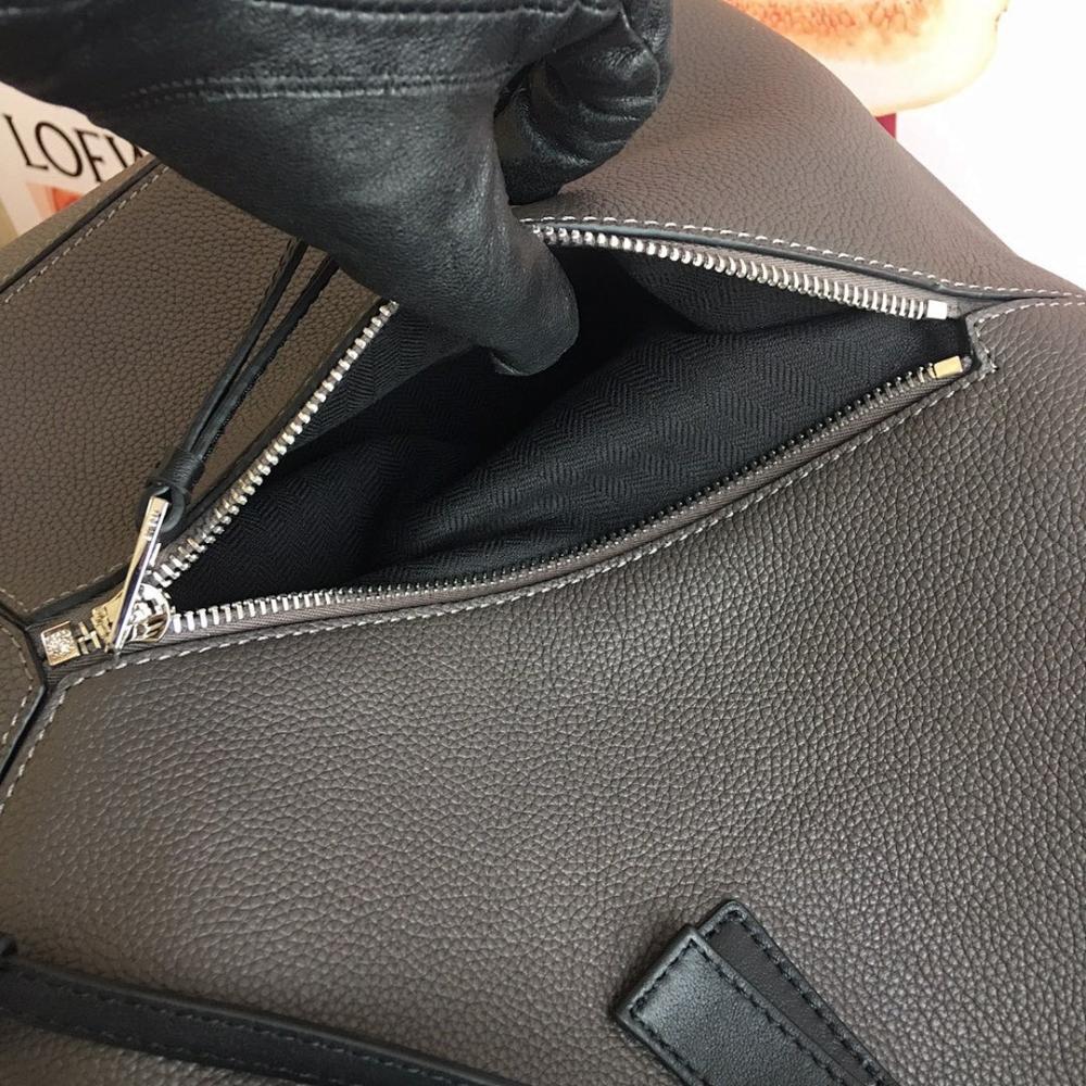 Modern Italian-Inspired Backpack 33x44.5x19cm