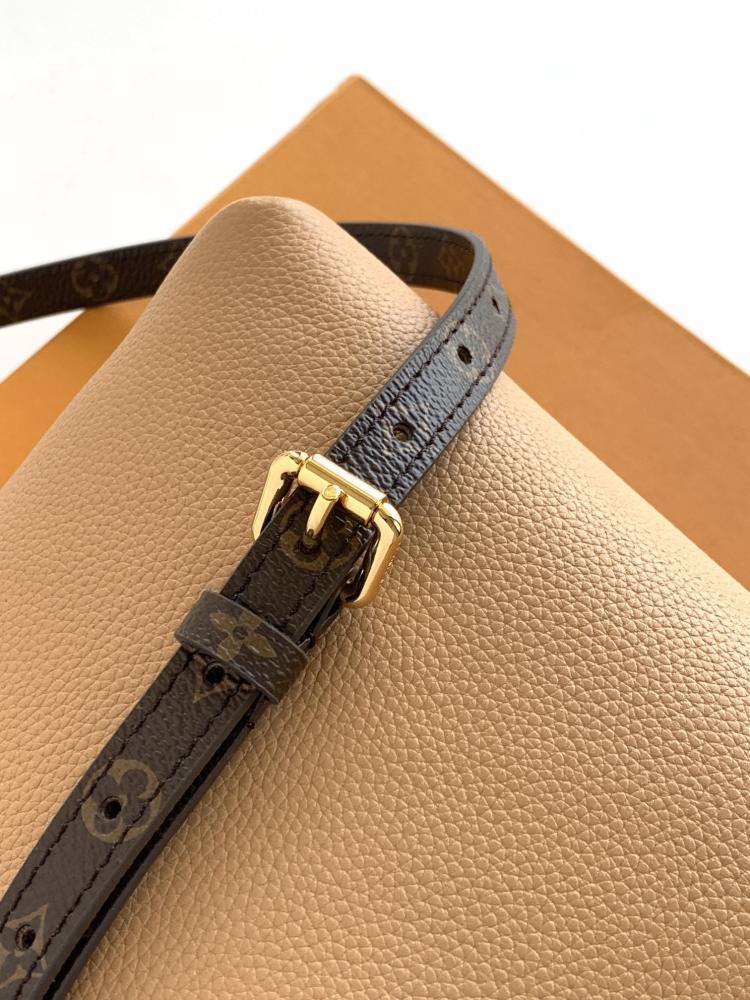 Top Handle Bag Style 533652856