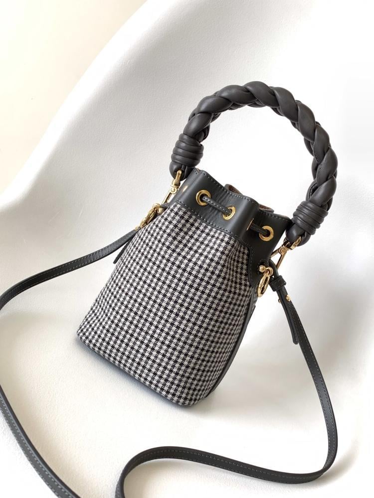 Bucket Bag Style 328596600