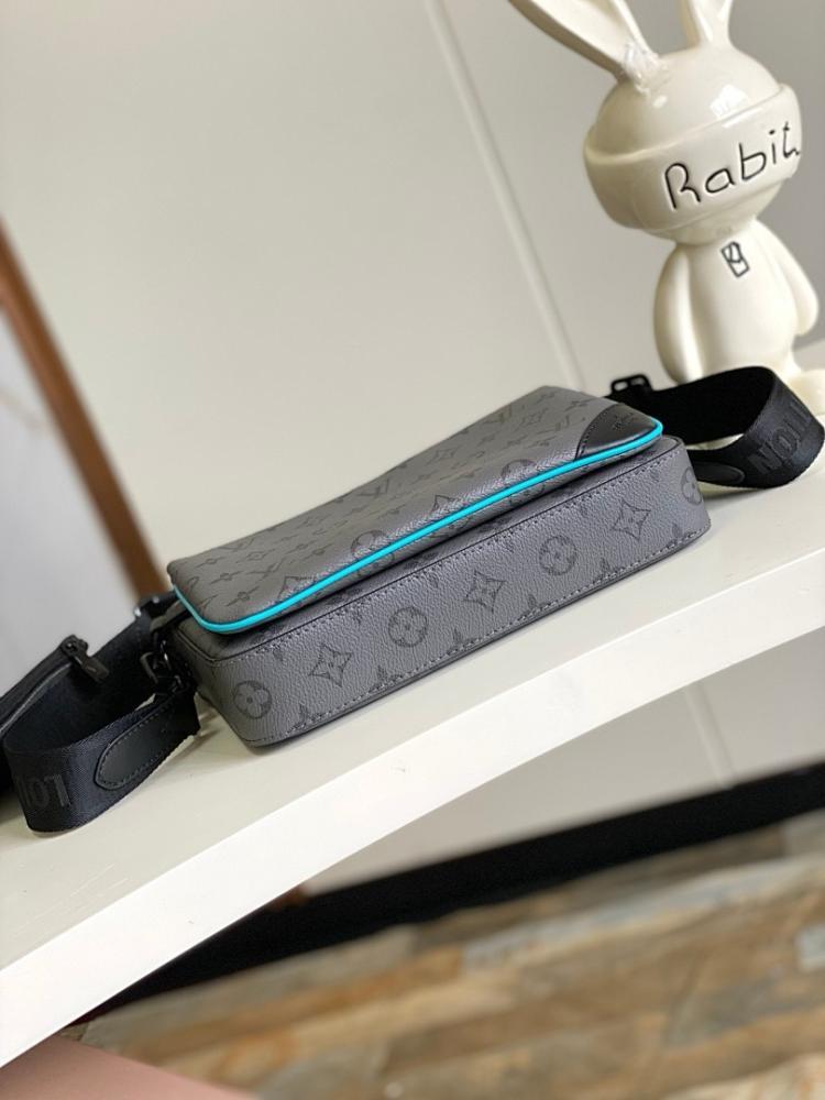 Modern Refined Shoulder Bag 25x18.5x7cm