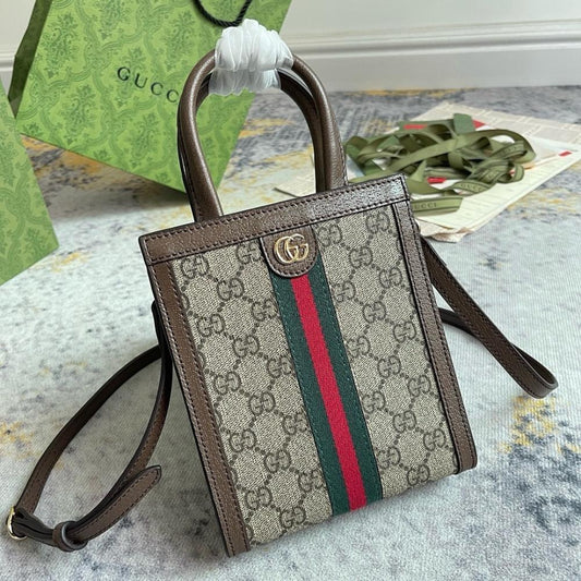 Classic Modern Top Handle Bag 26.5x15x5.5cm
