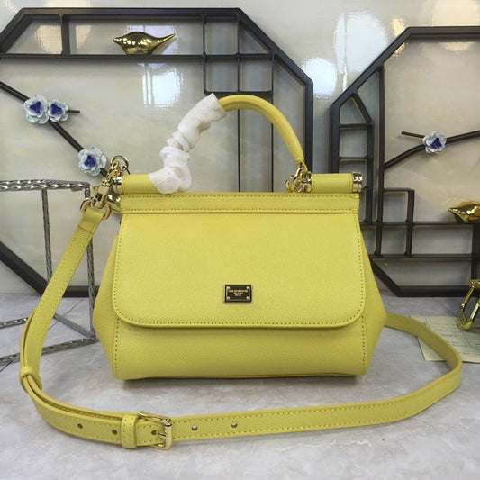 Italian-Inspired Stylish Leather Crossbody Bag 20x17x7cm