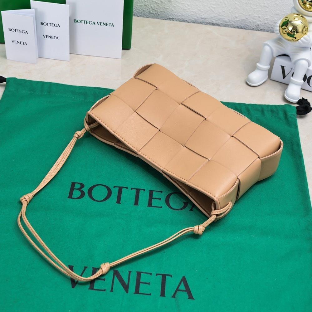 Modern Woven Leather Crossbody Bag