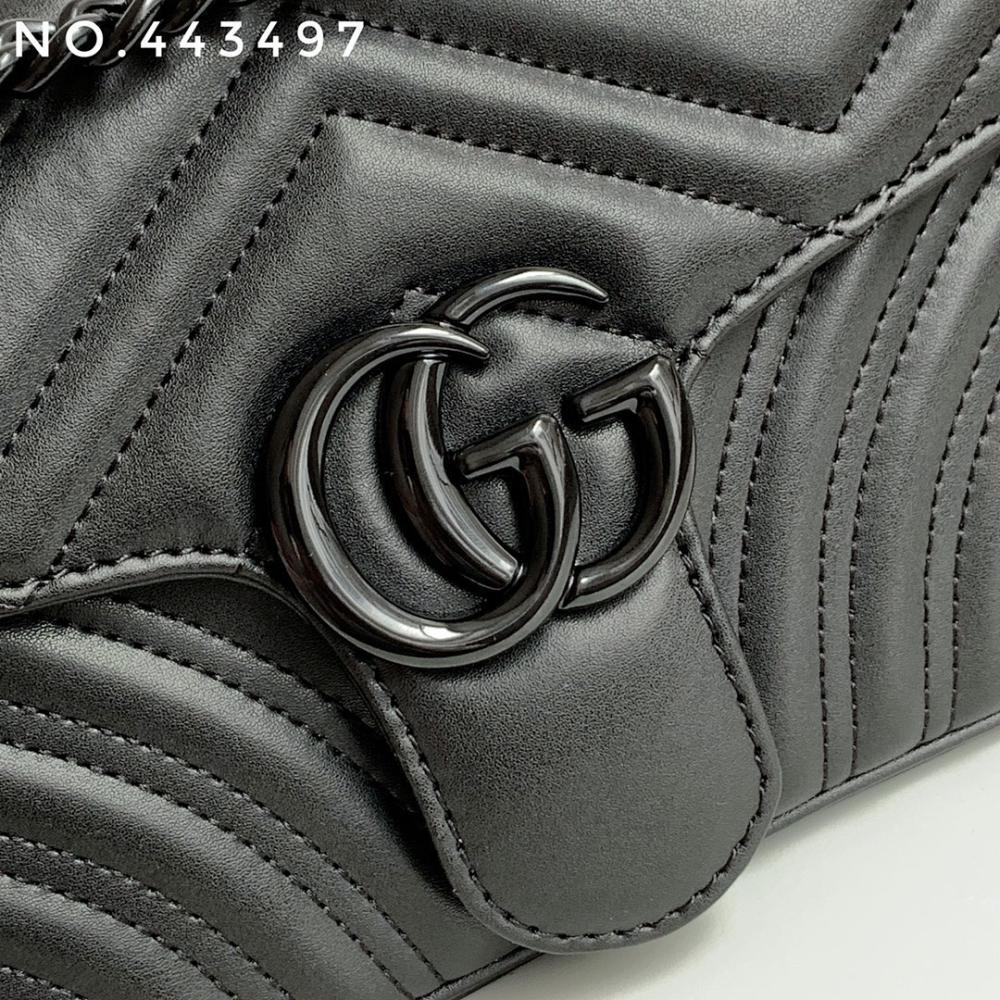 Elegant Shoulder Bag 26x7x15cm