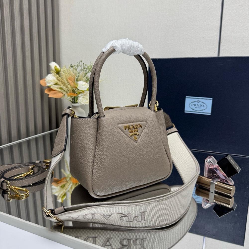 Leather Shoulder Bag Style 965895713