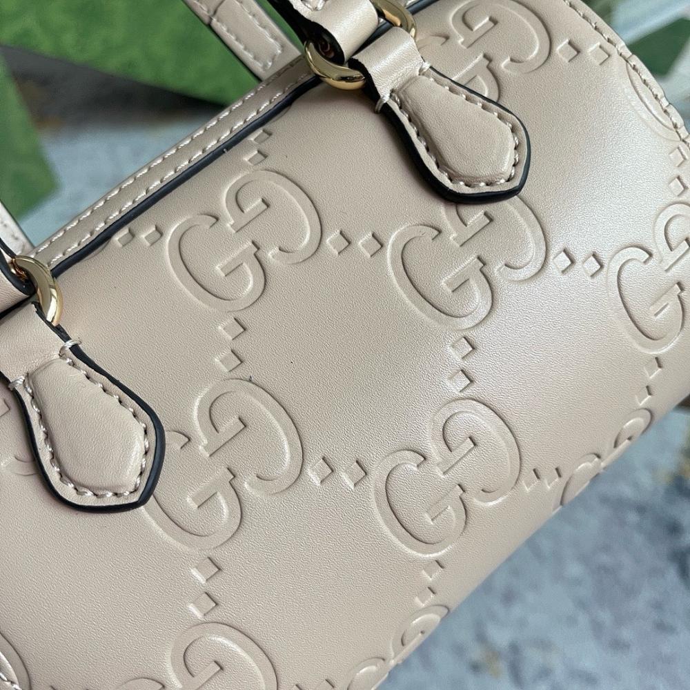 Luxury Refined Top Handle Bag 16x11x9cm