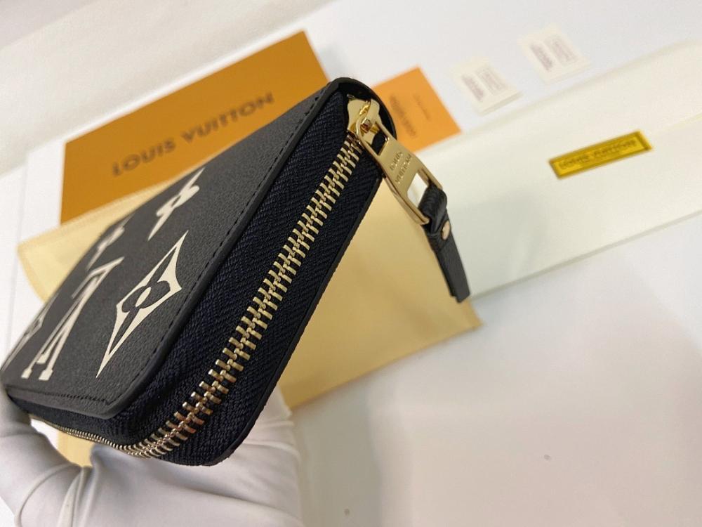 Classic Premium Leather Wallet 19.5x10cm