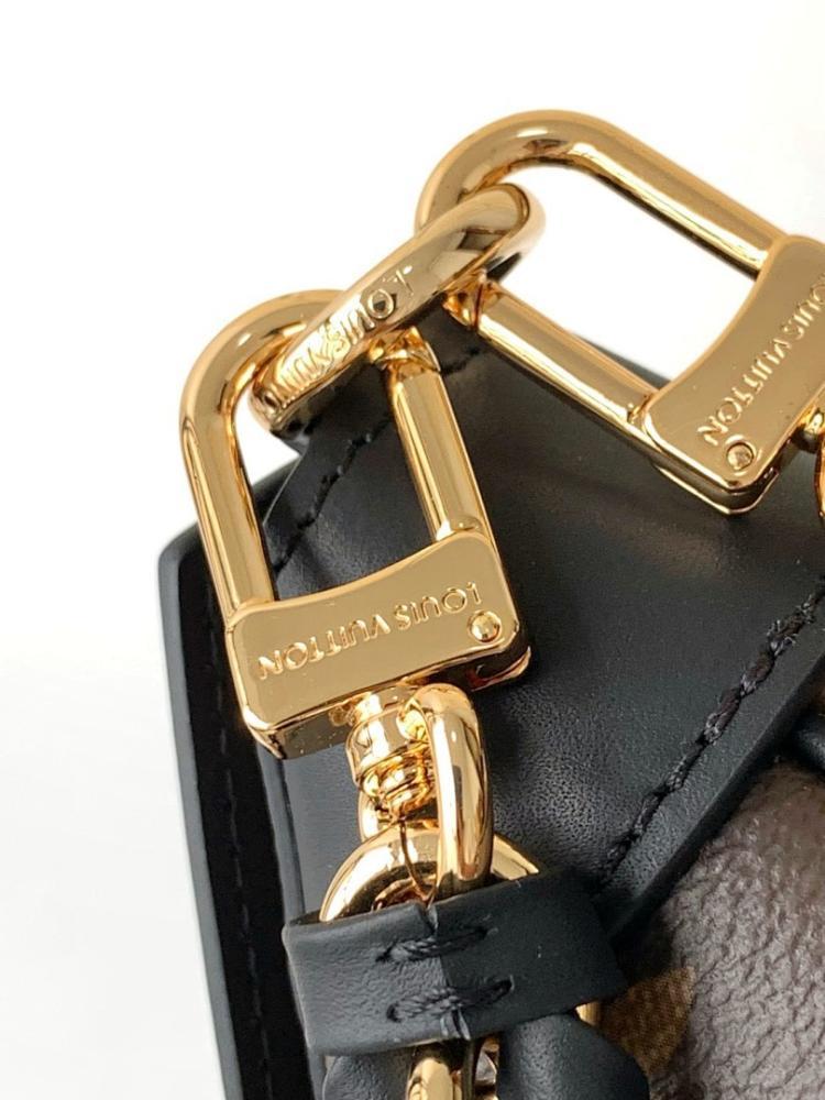Luxury Stylish Woven Leather Shoulder Bag 29x19x9cm