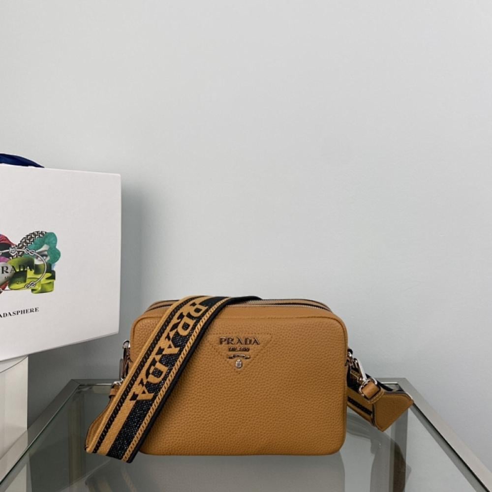 Leather Backpack Style 722544384