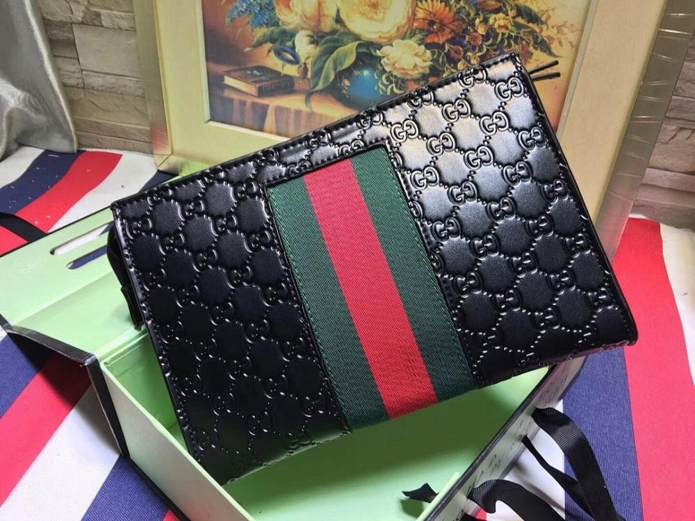 Modern Monogram Crossbody Bag 26x20x6cm