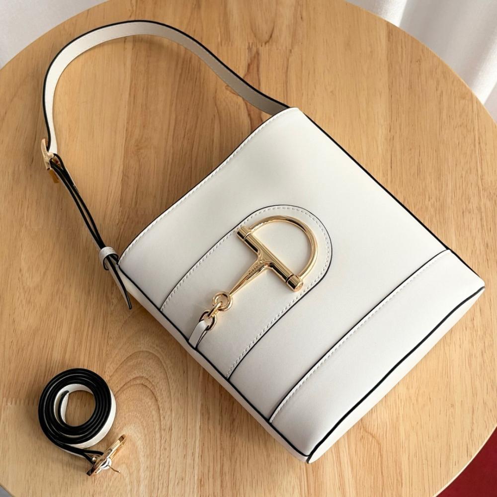 Elegant Bucket Bag 18.5x20x8.5cm