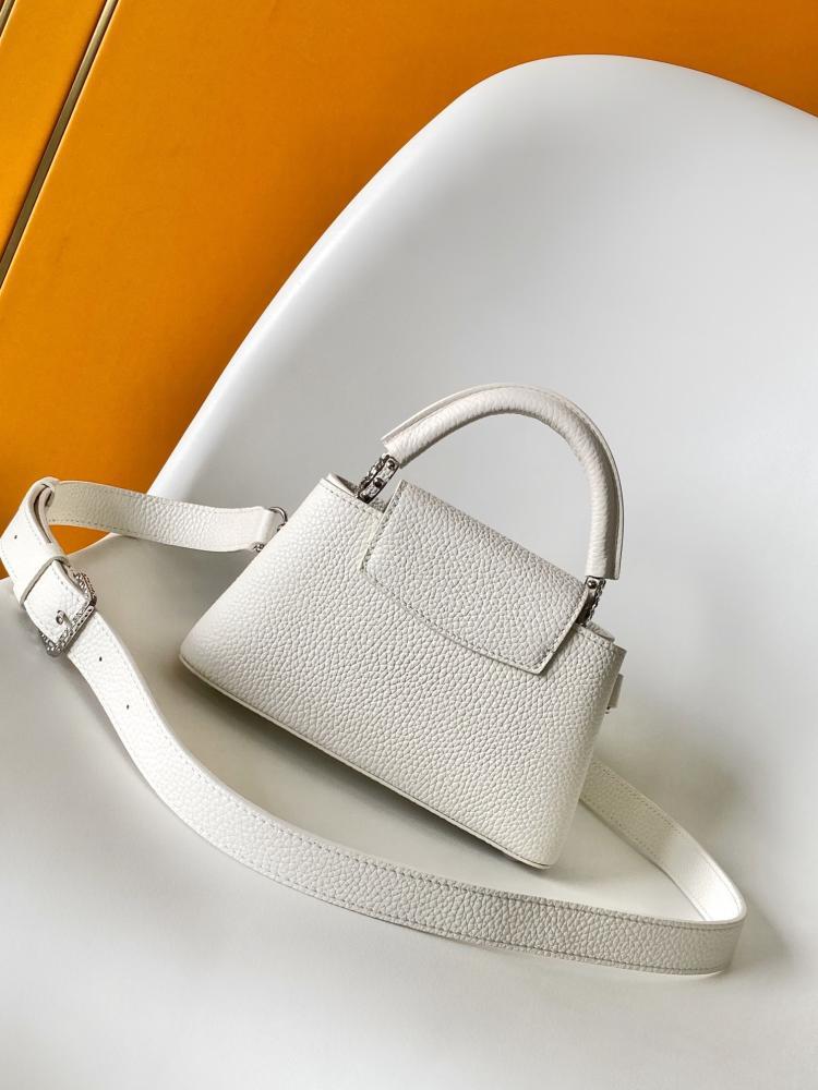 Wallet Style 150378780