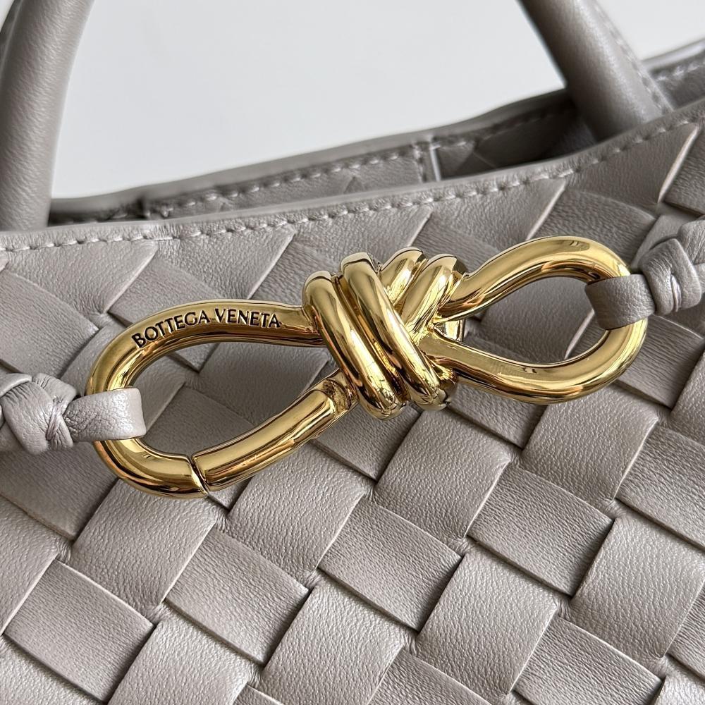 Luxury Top Handle Bag Style 285313935