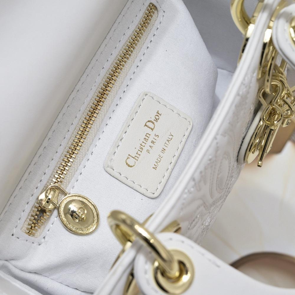 Luxury Gold Quilted Shoulder Bag