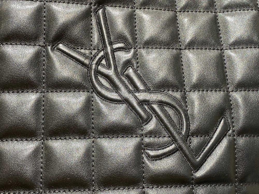 Practical Leather Travel Bag