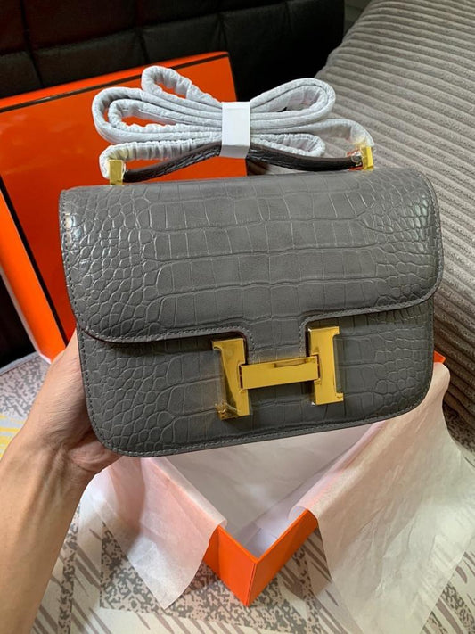 Classic Luxury Gold Leather Shoulder Bag