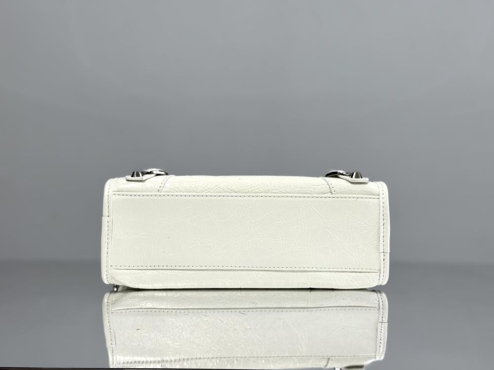 Luxury Top Handle Bag Style 492570208