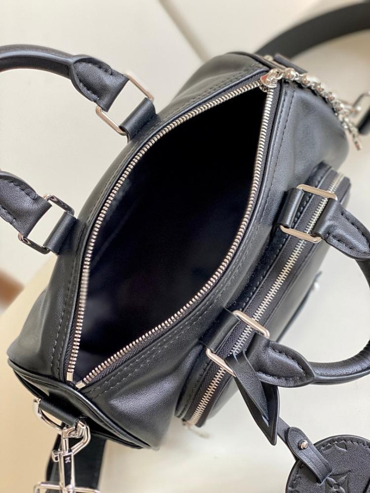 Italian-Inspired Elegant Leather Shoulder Bag 25x15x11cm