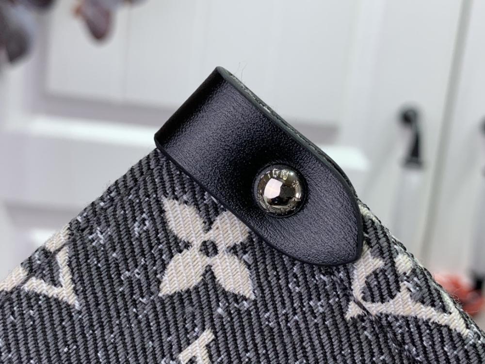 Luxury Top Handle Bag Style 556687541