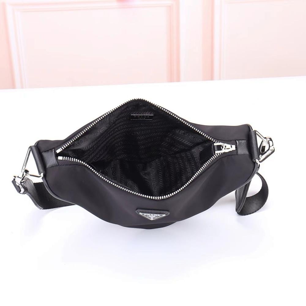 Classic Elegant Nylon Tote Bag 27.5x20cm