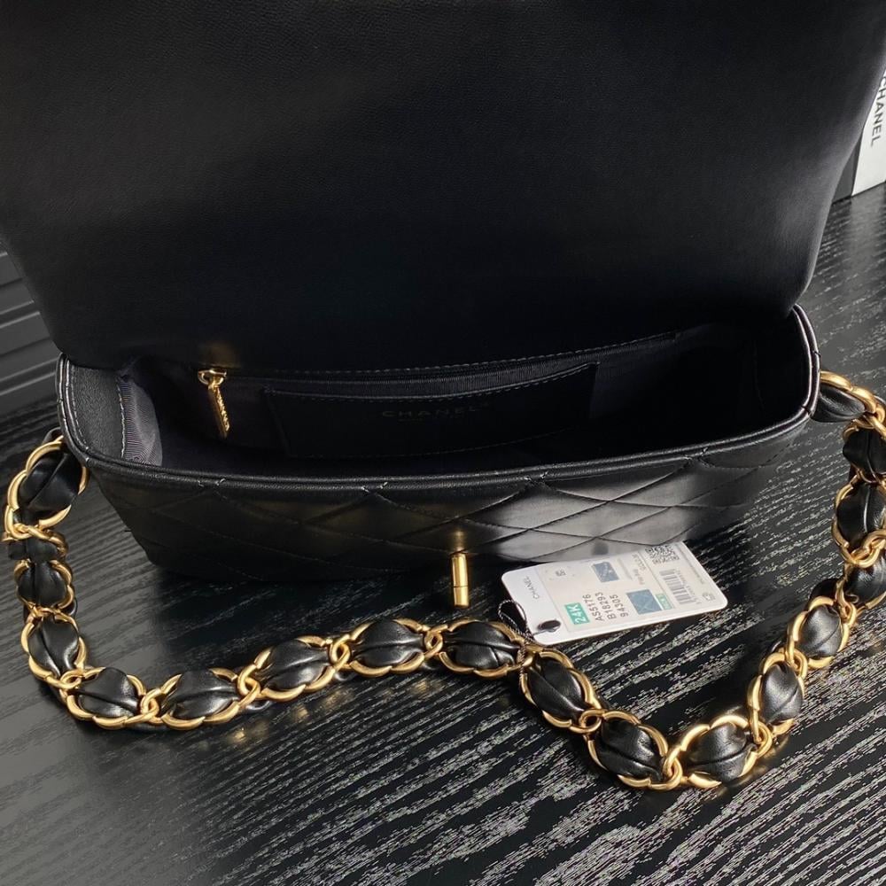 Lambskin Shoulder Bag Style 1994029560