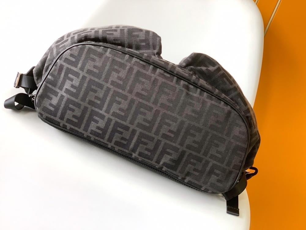 Luxury Leather Shoulder Bag Style 421704791