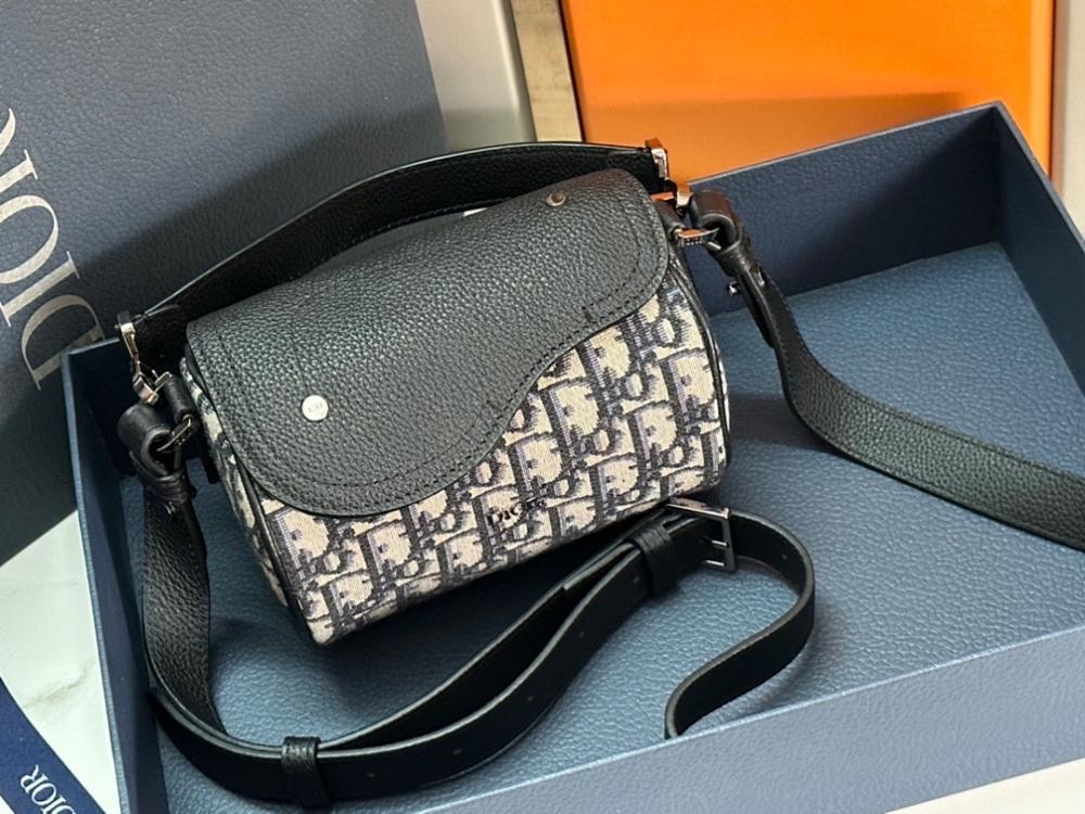 Luxury Black Leather Shoulder Bag