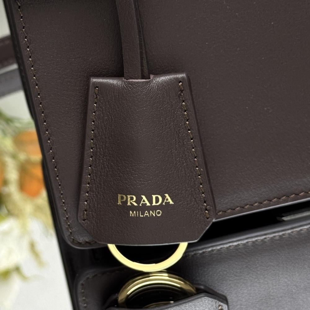 Classic Shoulder Bag Style 683855051
