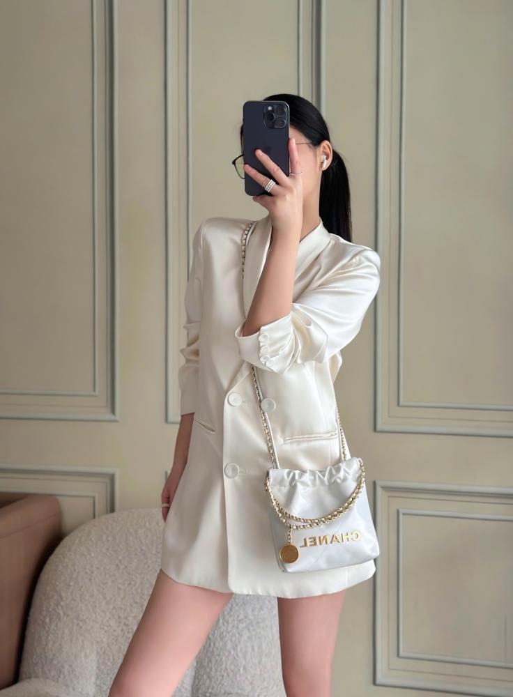 Top Handle Bag Style 465719958