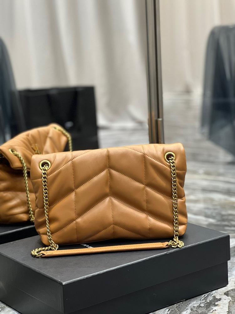 Stylish Quilted Lambskin Shoulder Bag 29x17x11cm