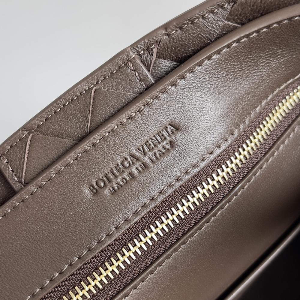 Leather Top Handle Bag Style 1302029287