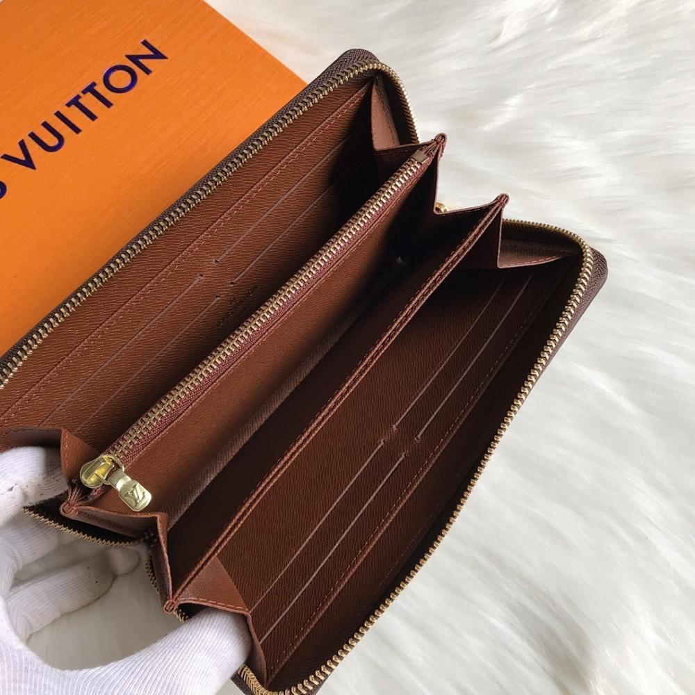 Stylish Refined Wallet 19x10x1cm
