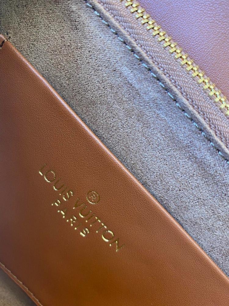 Modern Luxury Leather Top Handle Bag 20x14x8cm
