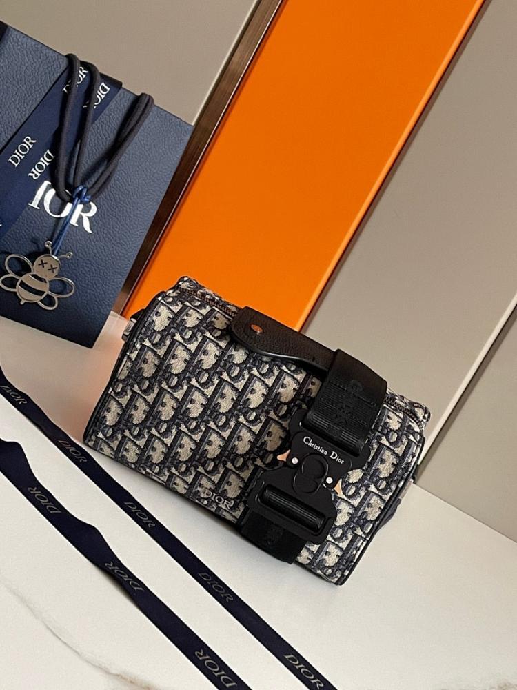 Stylish Refined Black Printed Calfskin Shoulder Bag Black/Beige 22x10.5x12.5cm