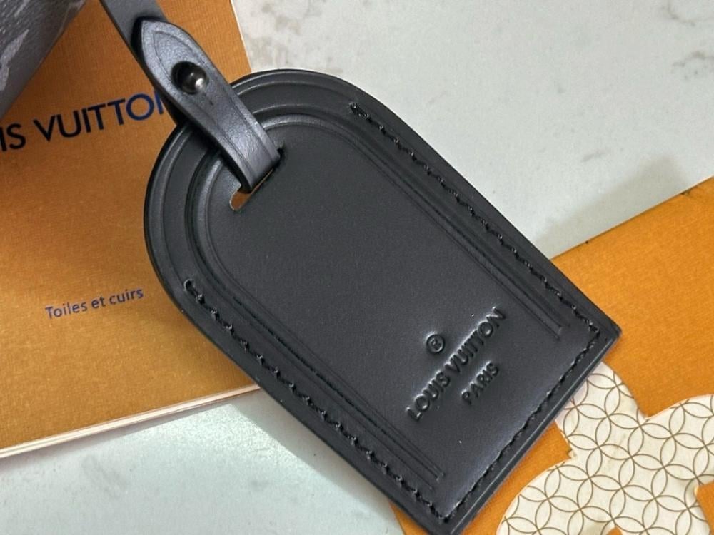 Luxury Stylish Leather Shoulder Bag 28x16.5x9cm