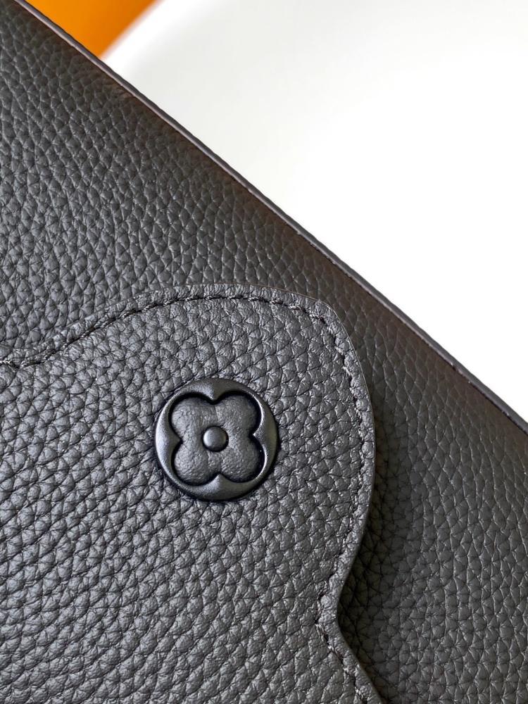 Leather Shoulder Bag Style 1479811301