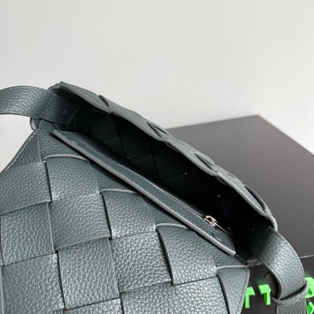Elegant Leather Top Handle Bag Style 1413686055