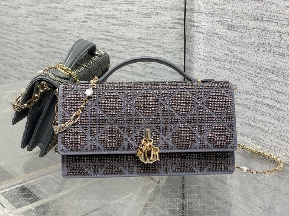 Wallet Style 1420944019