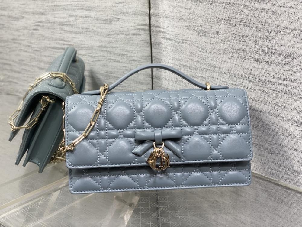 Wallet Style 1070006525