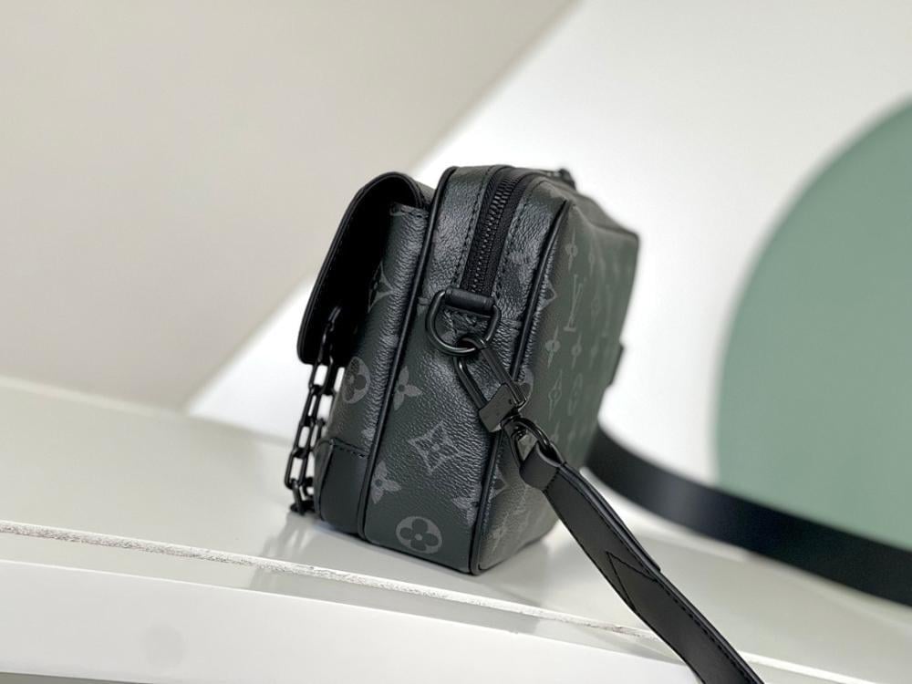 Stylish Premium Leather Shoulder Bag 24x17x5cm