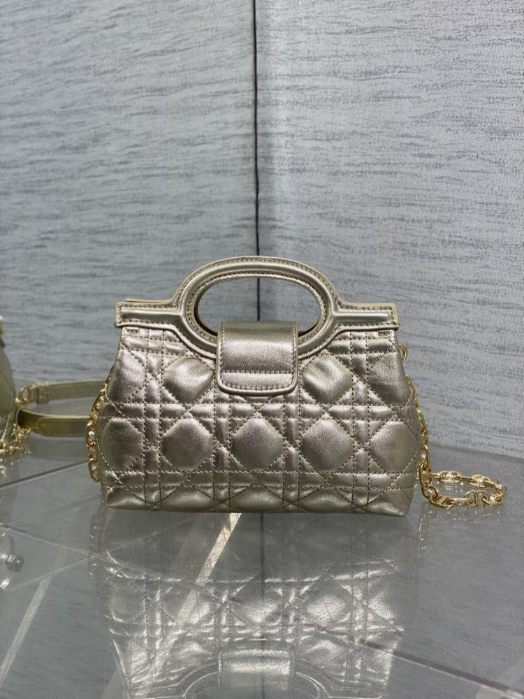 Top Handle Bag Style 607670538