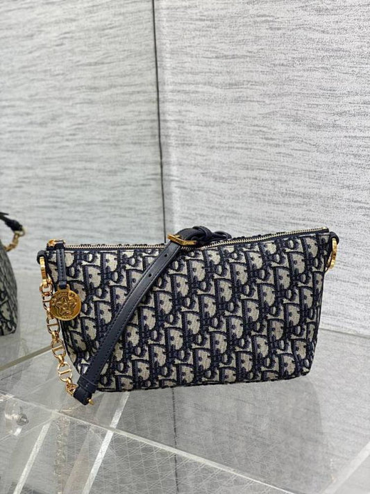 Hobo Bag Style 651505375