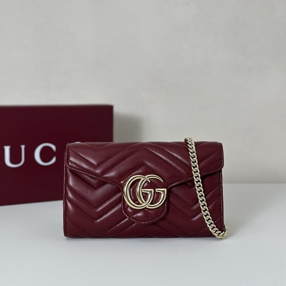 Lambskin Shoulder Bag Burgundy