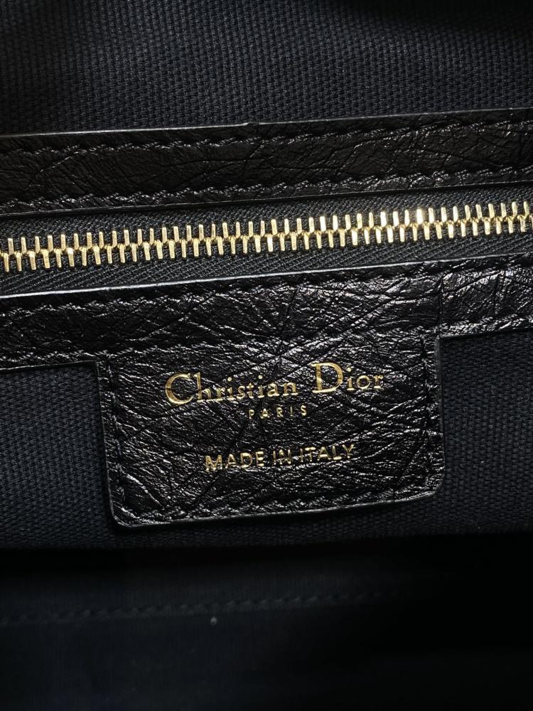 Luxury Top Handle Bag Style 302504784