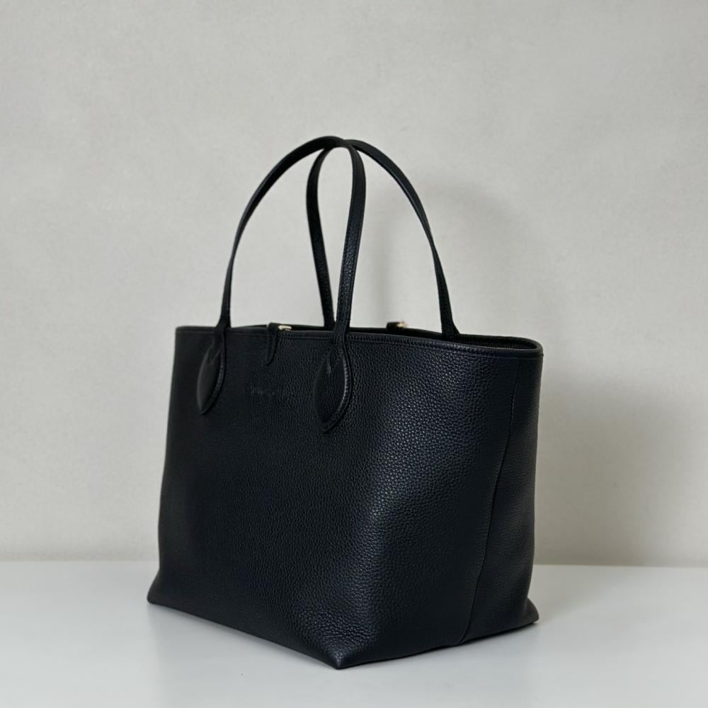 Classic Leather Shoulder Bag
