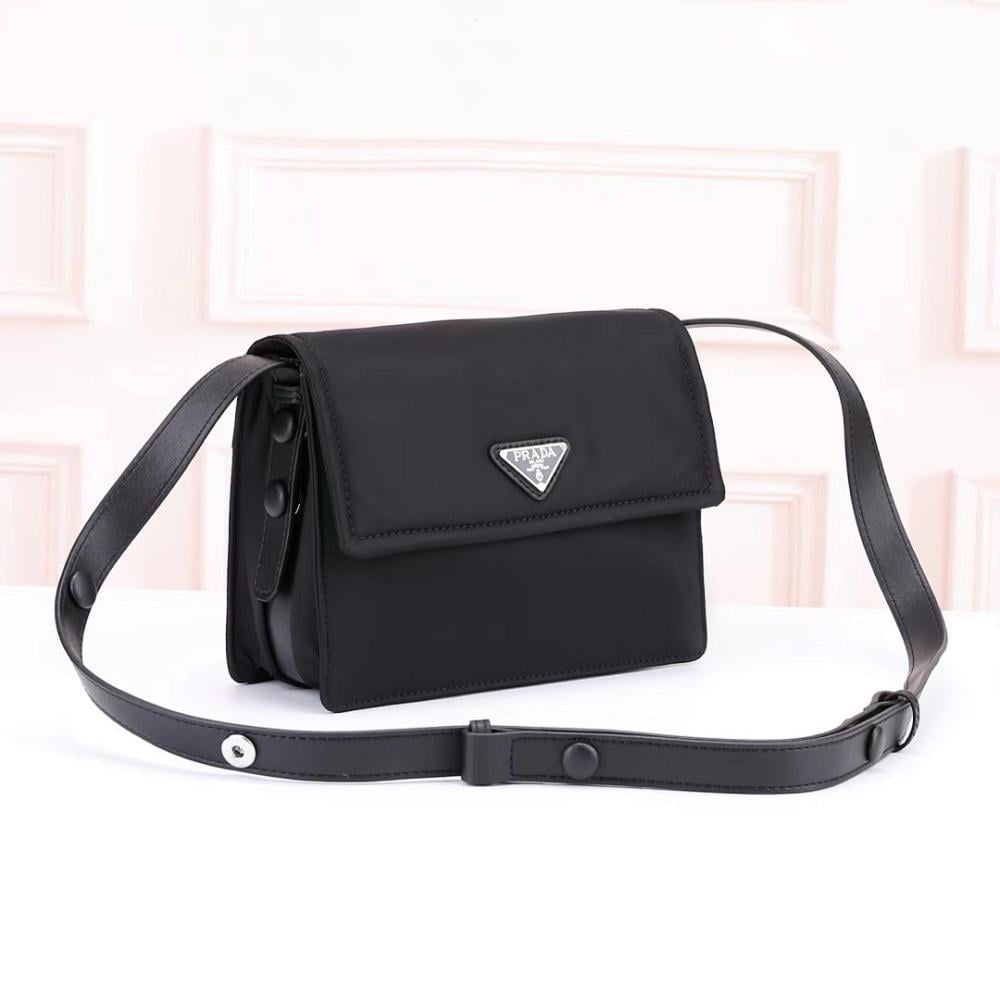 Elegant Stylish Quilted Nylon Shoulder Bag