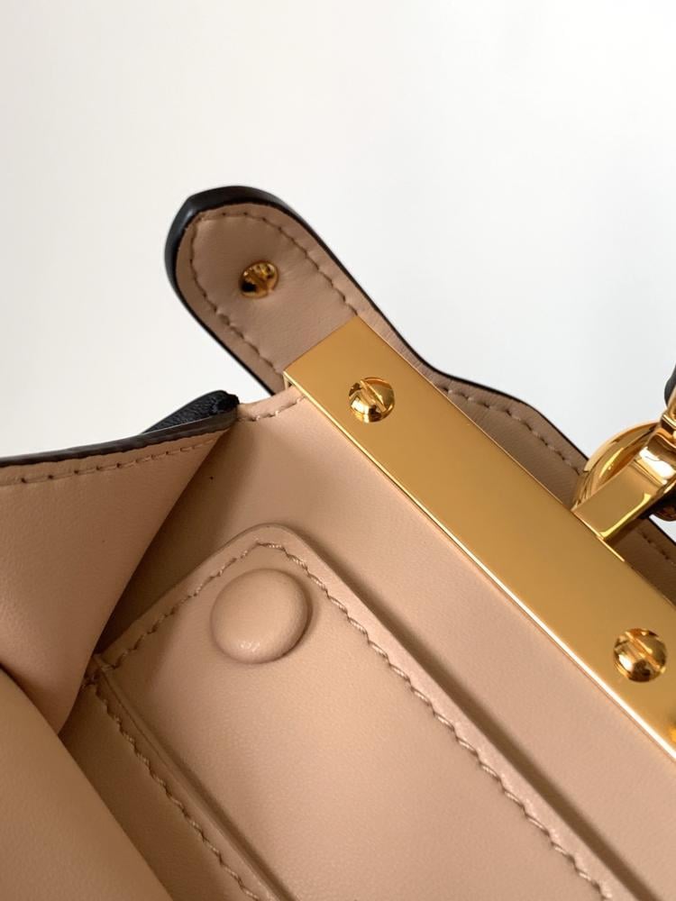 Top Handle Bag Style 1953621956