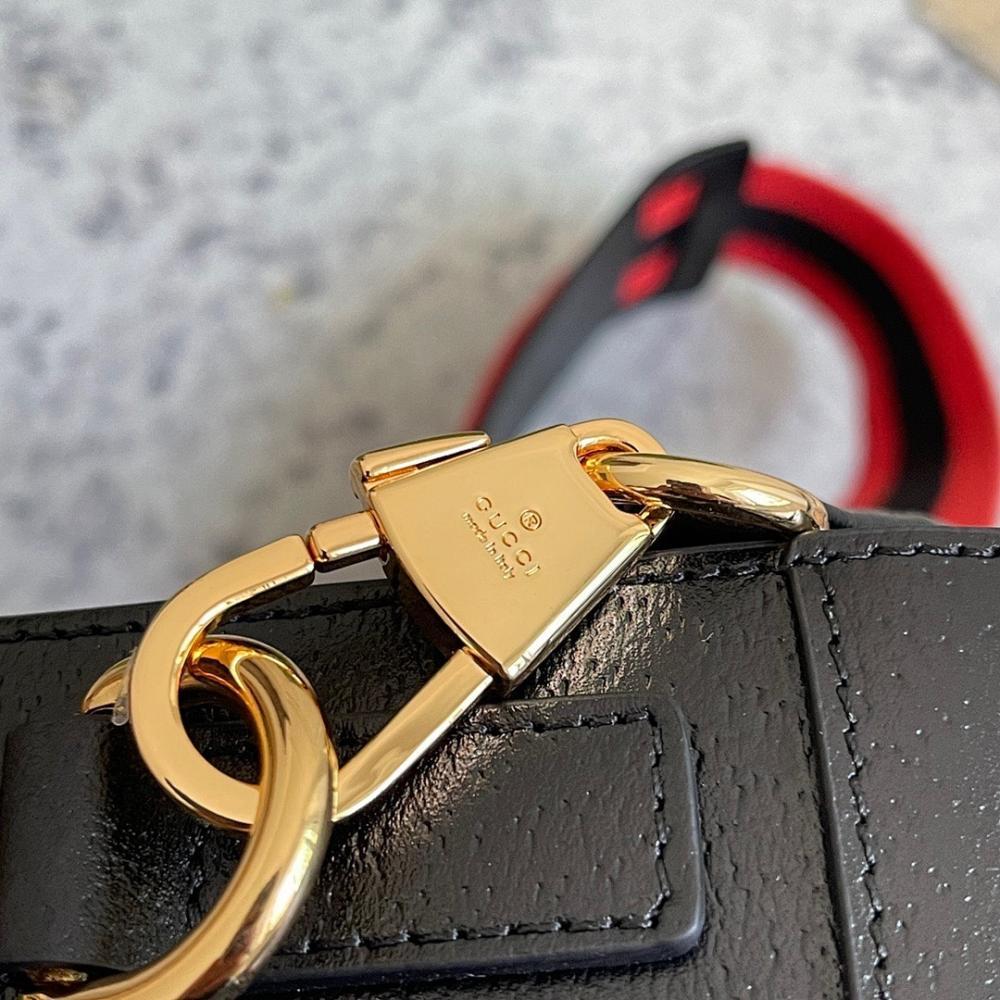 Classic Italian-Inspired Top Handle Bag 24x16x4.5cm