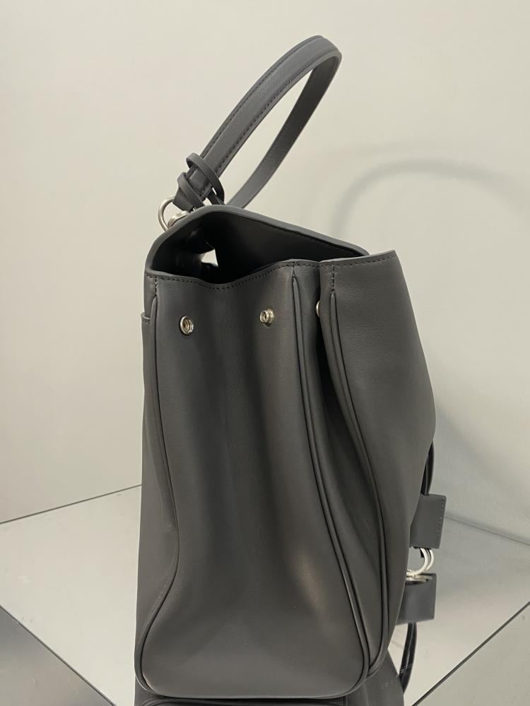 Top Handle Bag Style 284450105